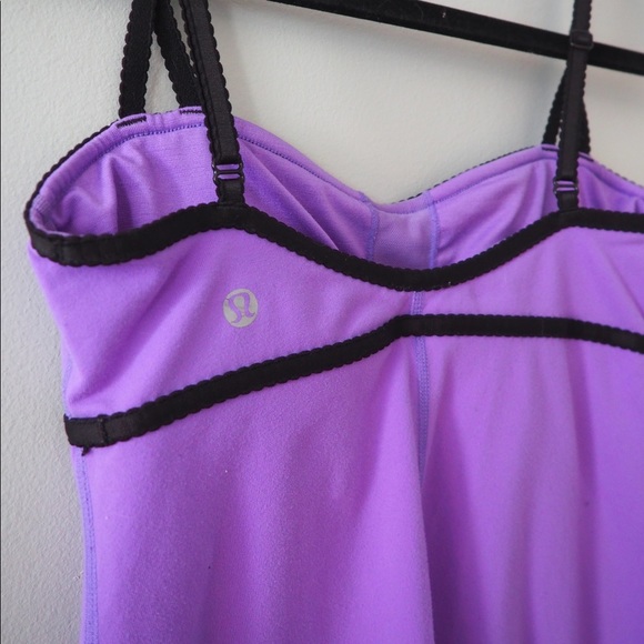 Lululemon Workout Tank Top - Picture 3 of 5